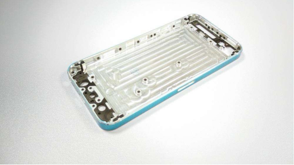 手機小廠商艱難過冬，精密機械加工廠家怎么辦？